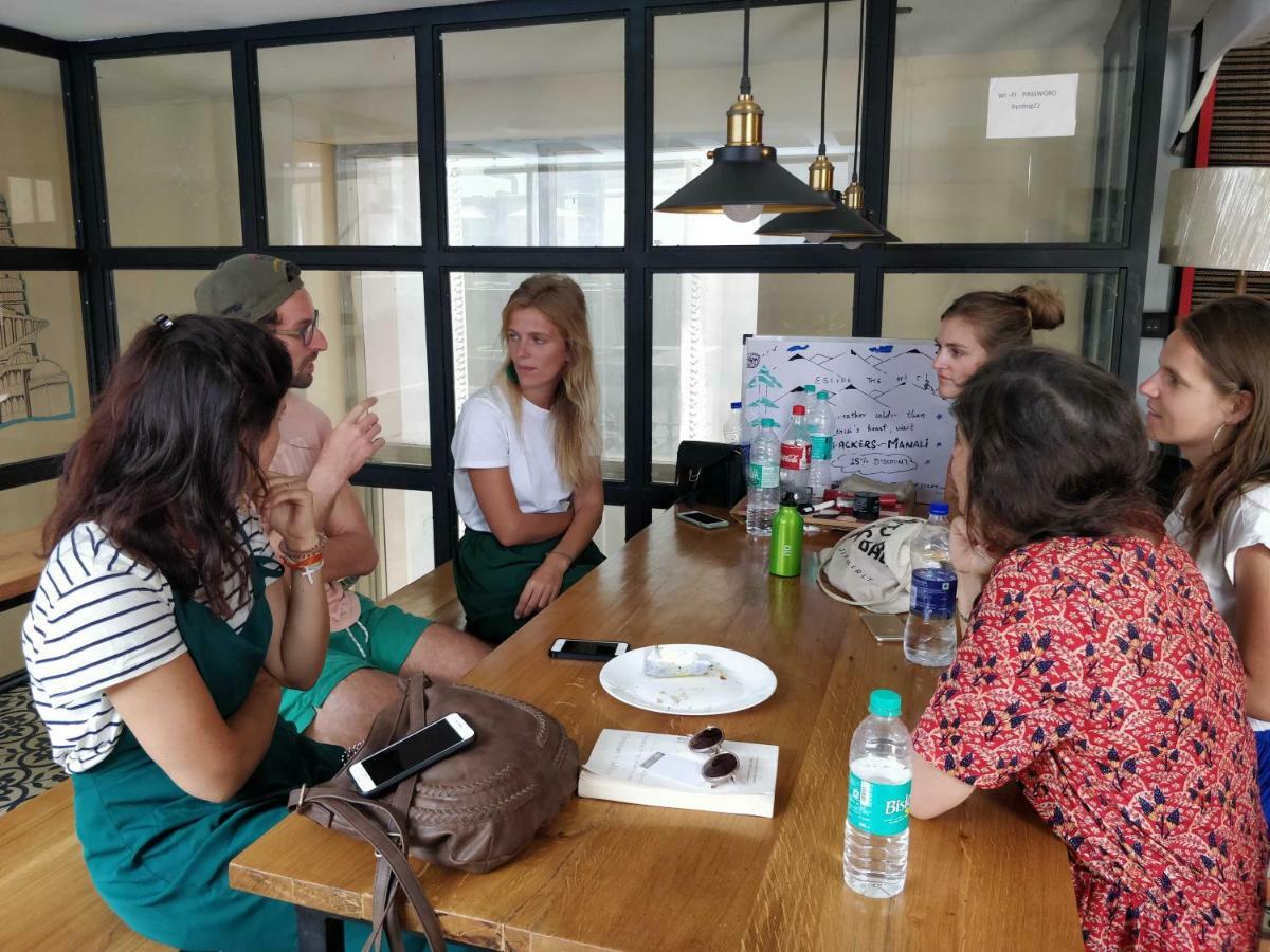 Madpackers Delhi West Hostel New Delhi Luaran gambar